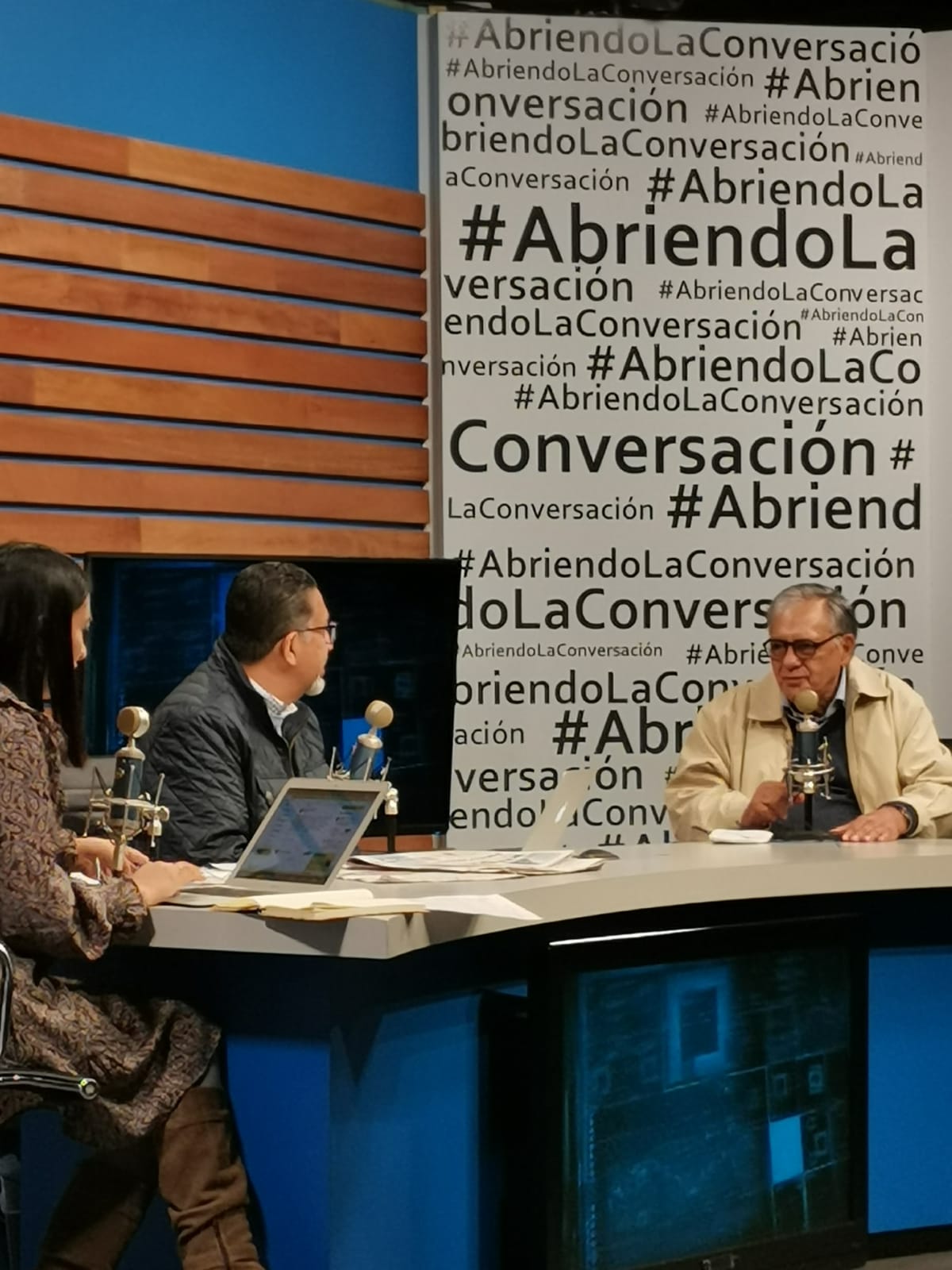 AEI Noticias Hoy con Marcos Silva y Lou Murgu a en Ciro por la